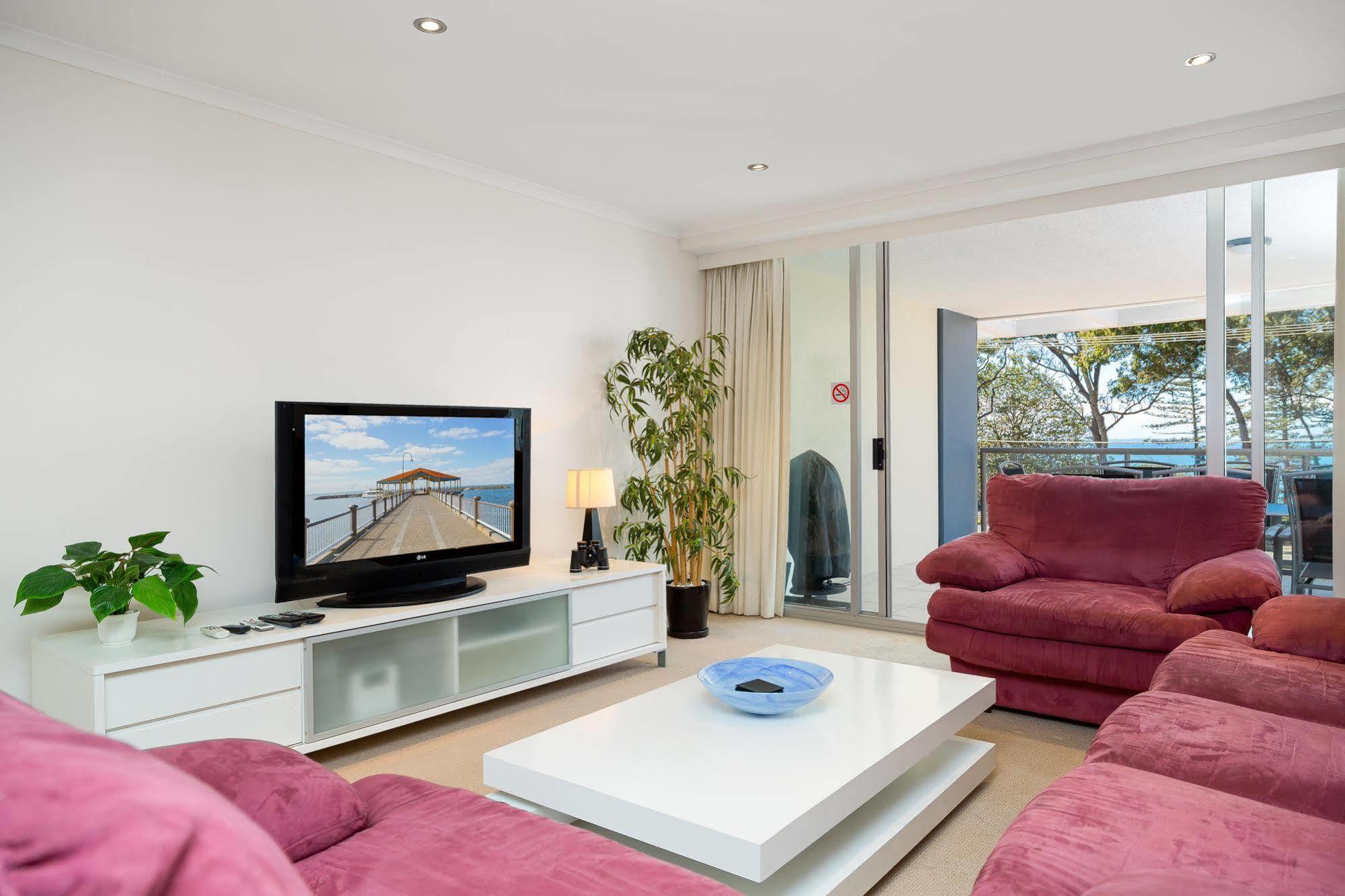 Beach House On Suttons Lejlighed Redcliffe Eksteriør billede